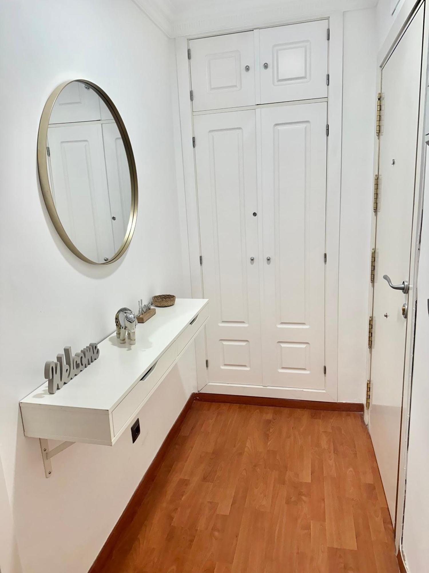 Appartement 10 Minutos Centro Sevilla, Moderno Y Con Parking Gratis