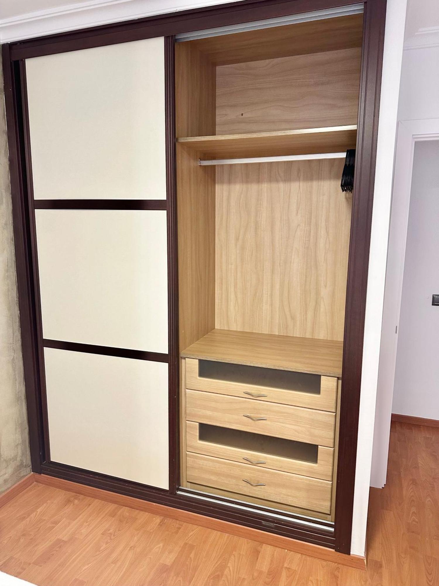Appartement 10 Minutos Centro Sevilla, Moderno Y Con Parking Gratis